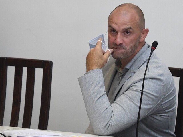 Bödör zvykol telefonovať s politikmi. Jeden kontakty potvrdil