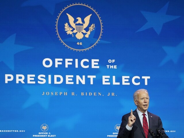 Biden oznámil plány na prvých 100 dní. Týkajú sa i očkovania