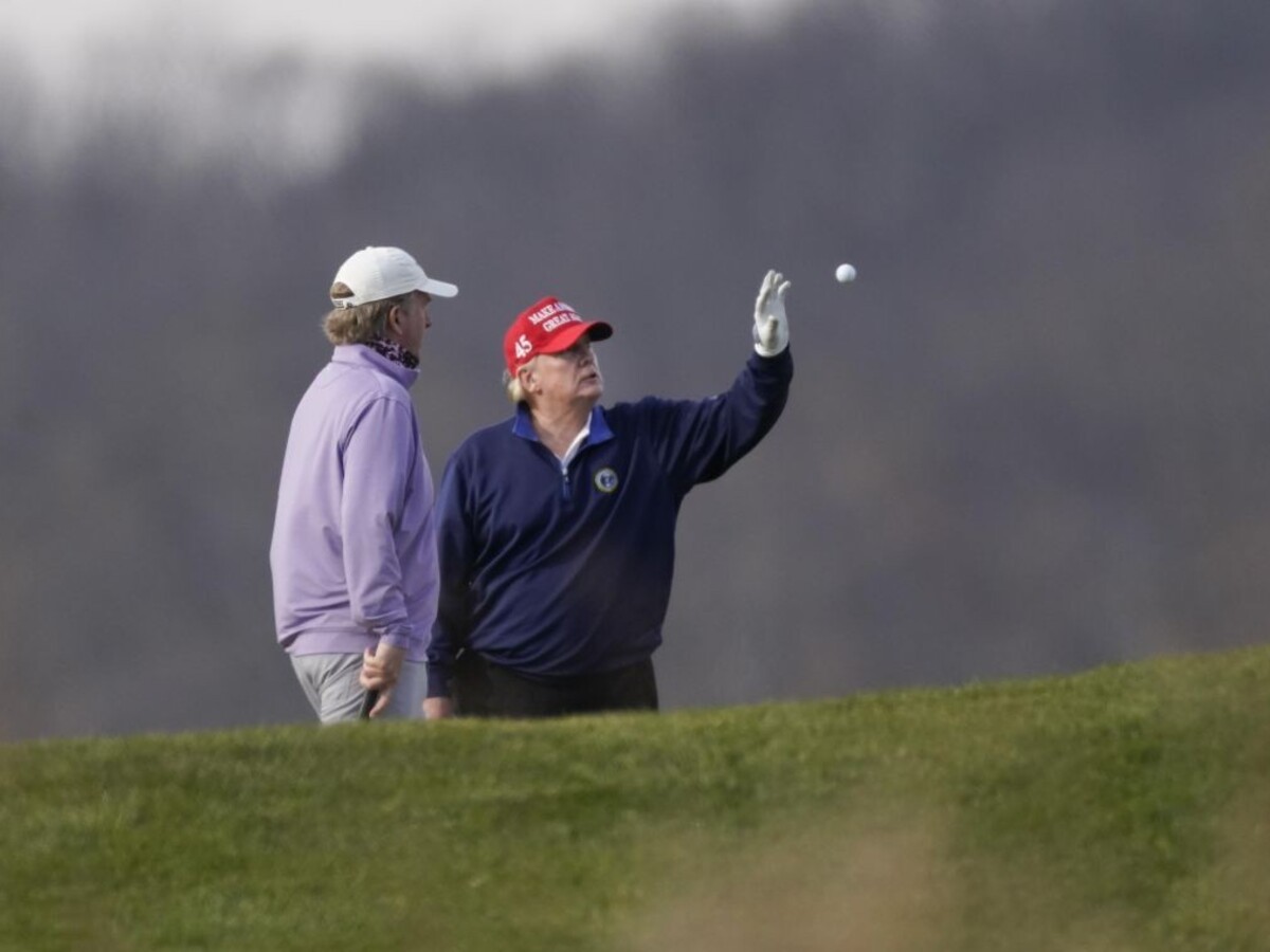 Bezo mňa by ste vakcínu nemali ešte päť rokov, vyhlásil Trump