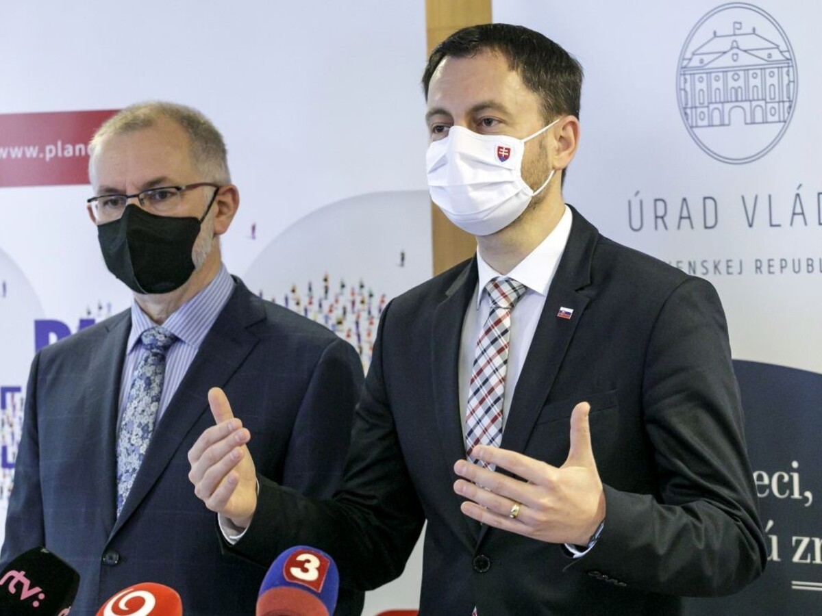Heger predstavil plán obnovy. Zameriava sa na päť oblastí