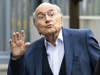 FIFA podala trestné oznámenie, Blatter má problém