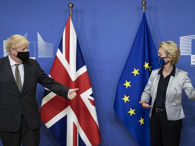 EÚ a Británia zabránia chaotickému rozchodu, dospeli k dohode