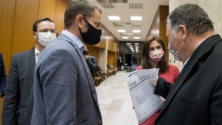 Prvého Slováka zaočkujú v Nitre. Má ísť o známeho odborníka