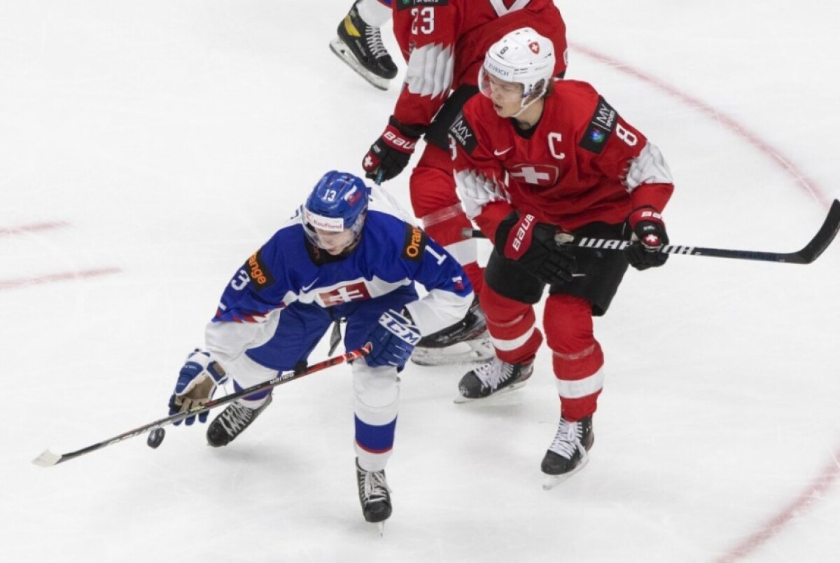 world-juniors-slovakia-switzerland-hockey-75272-e6e7db51eed14fbf987a5c34cd86070d_6d435d69.jpg