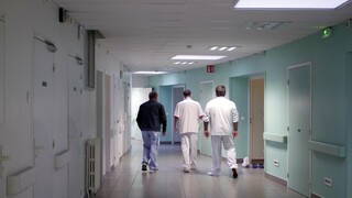 Mutáciu vírusu potvrdilo aj Francúzsko, objavil sa prvý prípad