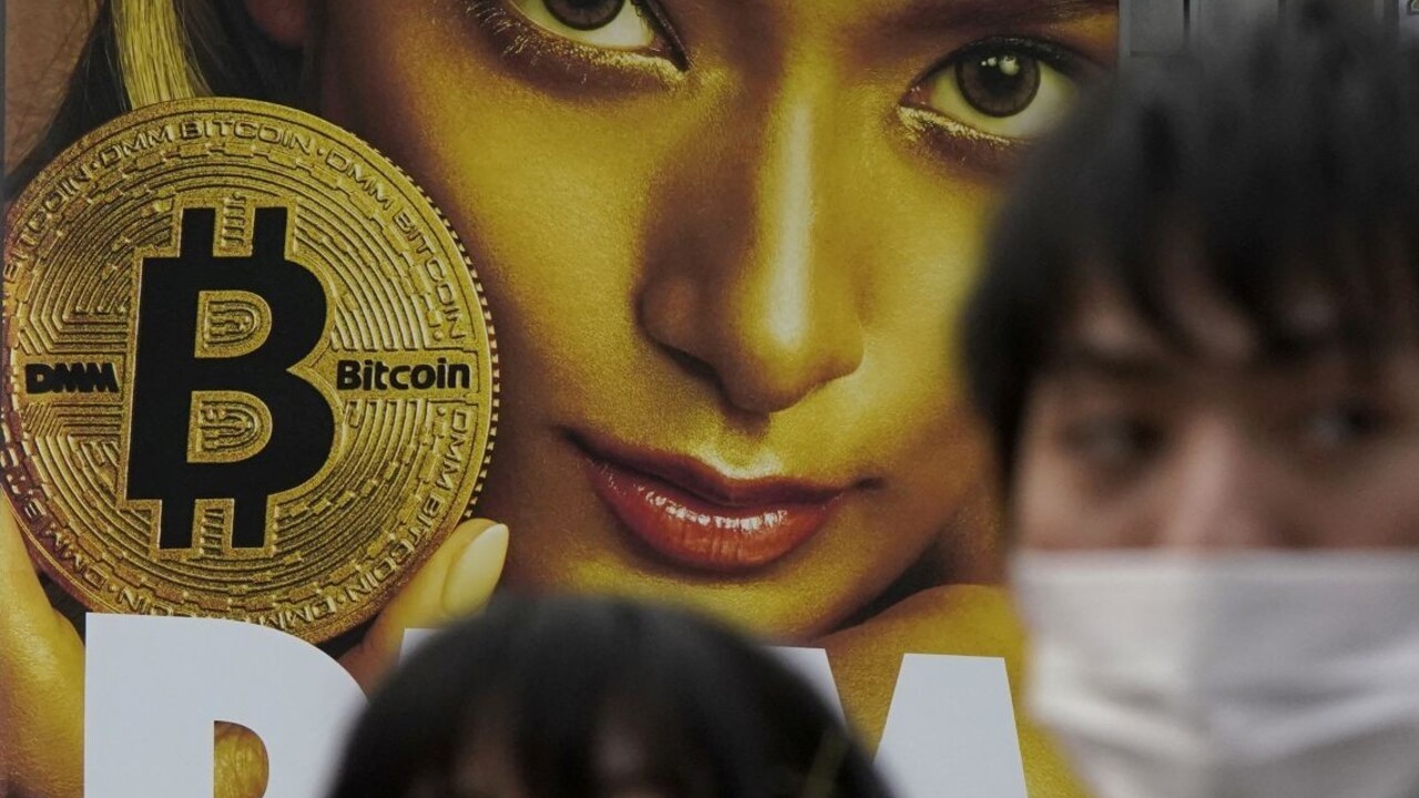 Bitcoin stále láme rekordy, atakuje hranicu 28 tisíc dolárov