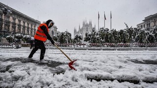 Miláno zažíva neobvyklé počasie, napadlo 20 centimetrov snehu