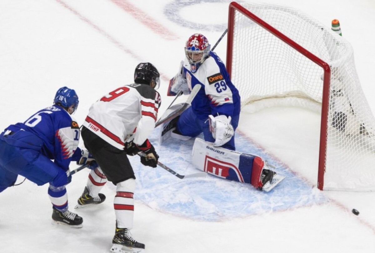 world-juniors-canada-slovakia-hockey-48487-49db67b6f118449dad6d59f280d5ac8e_84170c84.jpg