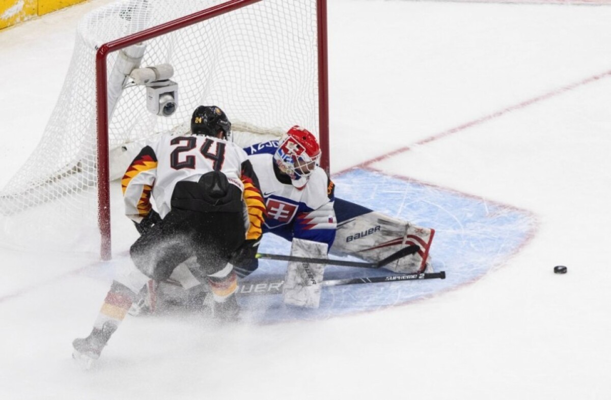 world-juniors-slovakia-germany-hockey-76225-9ab21d2cc4ad4b94bd31c3f89cb4b1b9_ff0afb7e.jpg