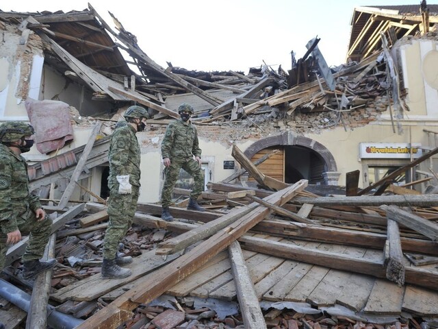 Chorvátsku posielame humanitárnu pomoc. Ohrievače aj postele