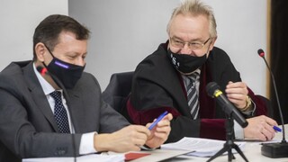 ŠP chce byť aj známy prokurátor z káuz zmeniek či nebankoviek