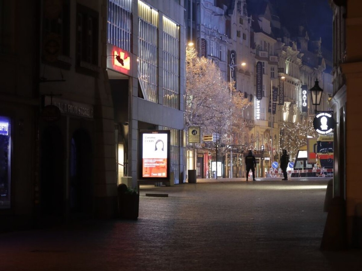 Vážna situácia v ČR, nákazu našli u takmer polovice testovaných