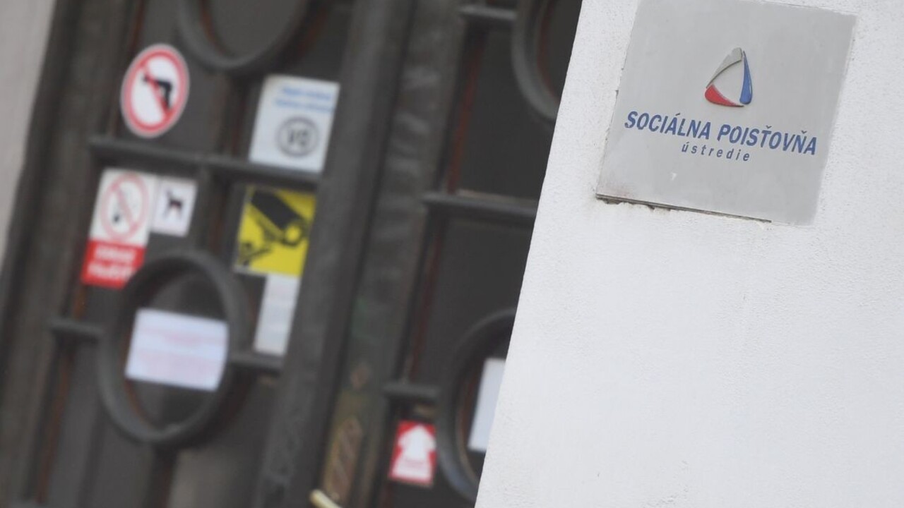 Sociálna poisťovňa funguje v červenom režime. Čo sa mení?