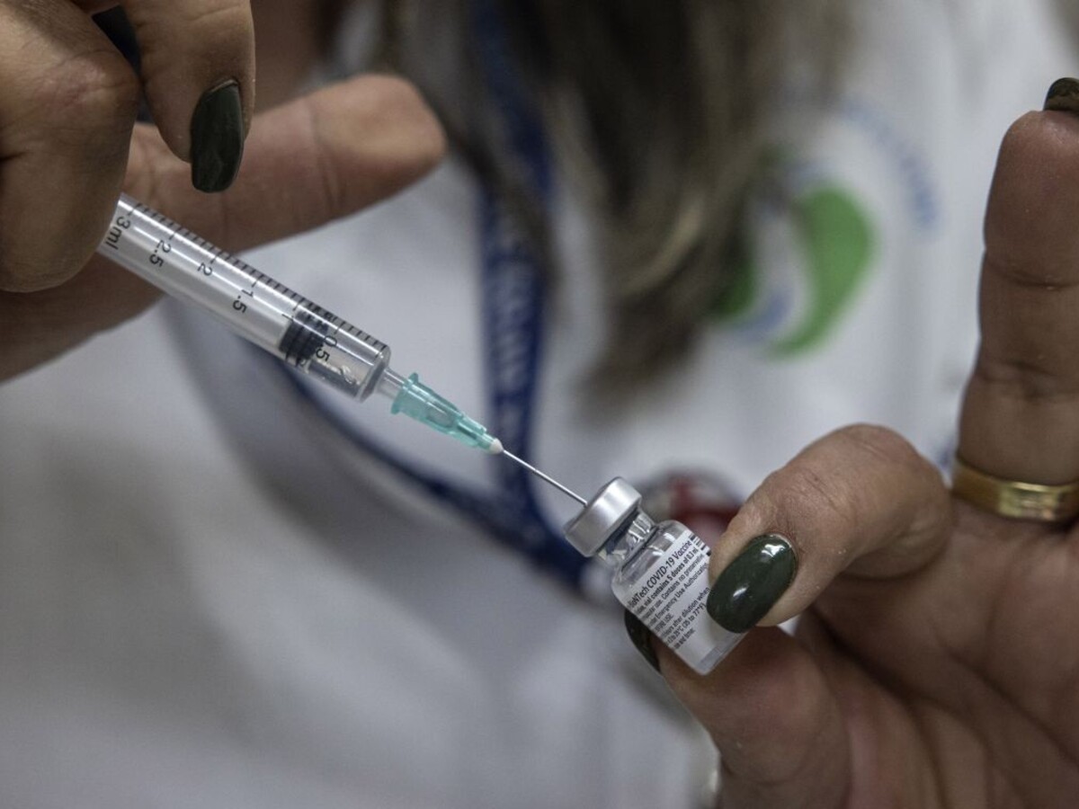 EÚ zabezpečila primálo vakcín od Pfizeru. Rokuje o kúpe ďalších