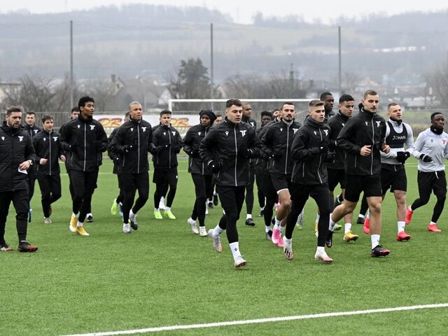 Trenčianskych futbalistov čaká náročná dvojfázová príprava