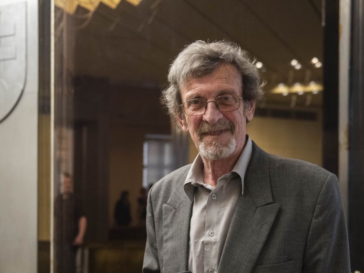 Zomrel známy slovenský redaktor a publicista Michal Tvarožek