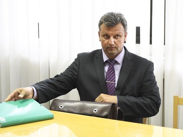 Do boja o post špeciálneho prokurátora sa pridáva známe meno
