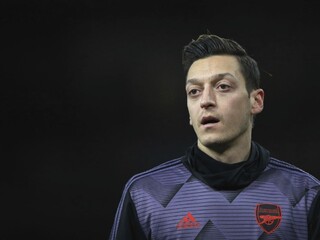 Özil je na odchode z Arsenalu, blízko má k dohode s Istanbulom