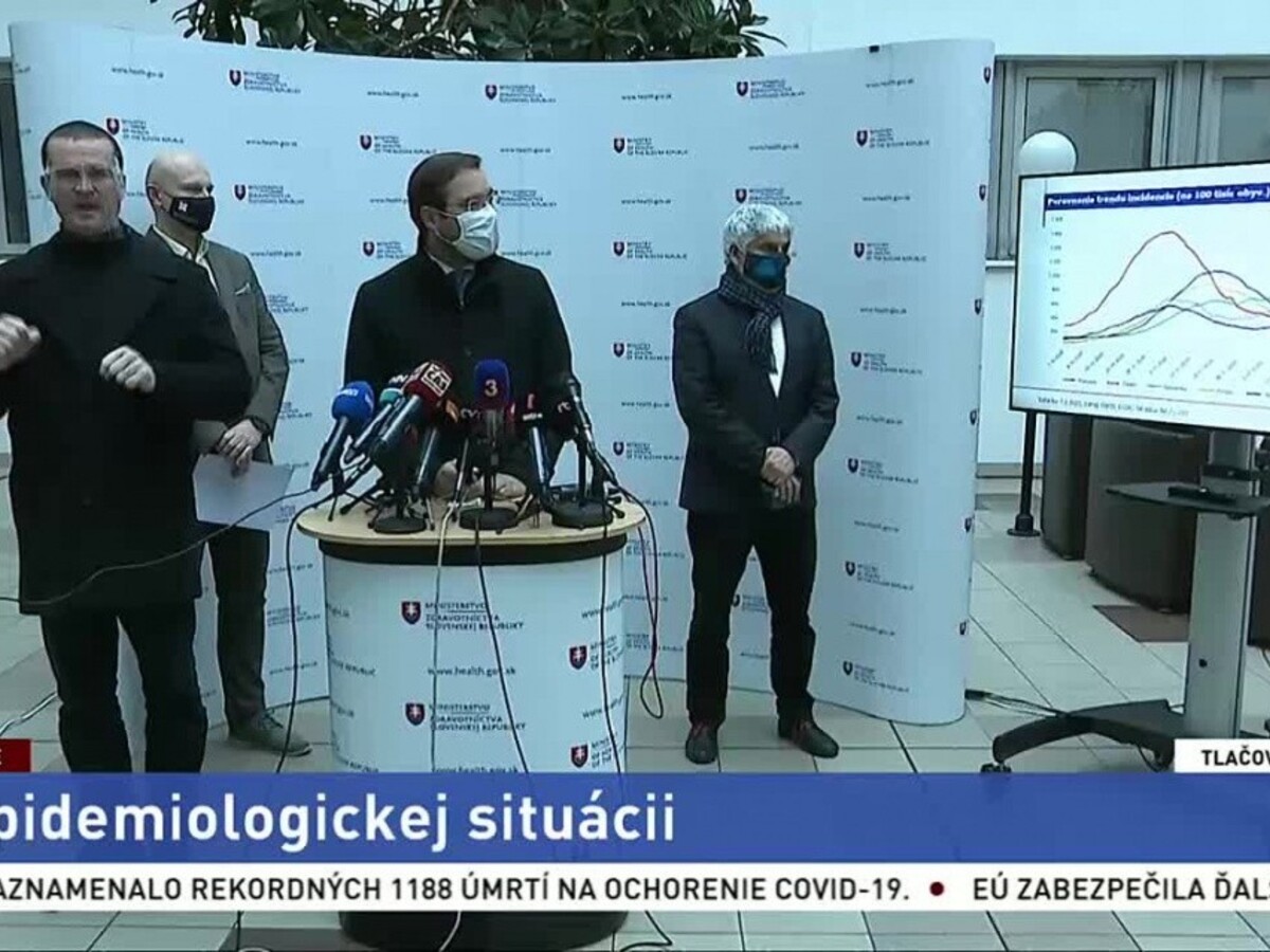 Situácia v SR je alarmujúca. Zdramatizovala ju aj nová mutácia