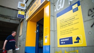 Veľké prepúšťanie na pošte. Rušia stovky pracovných miest