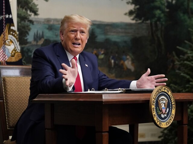 Absolútne absurdné. Trump reagoval na snahu o impeachment