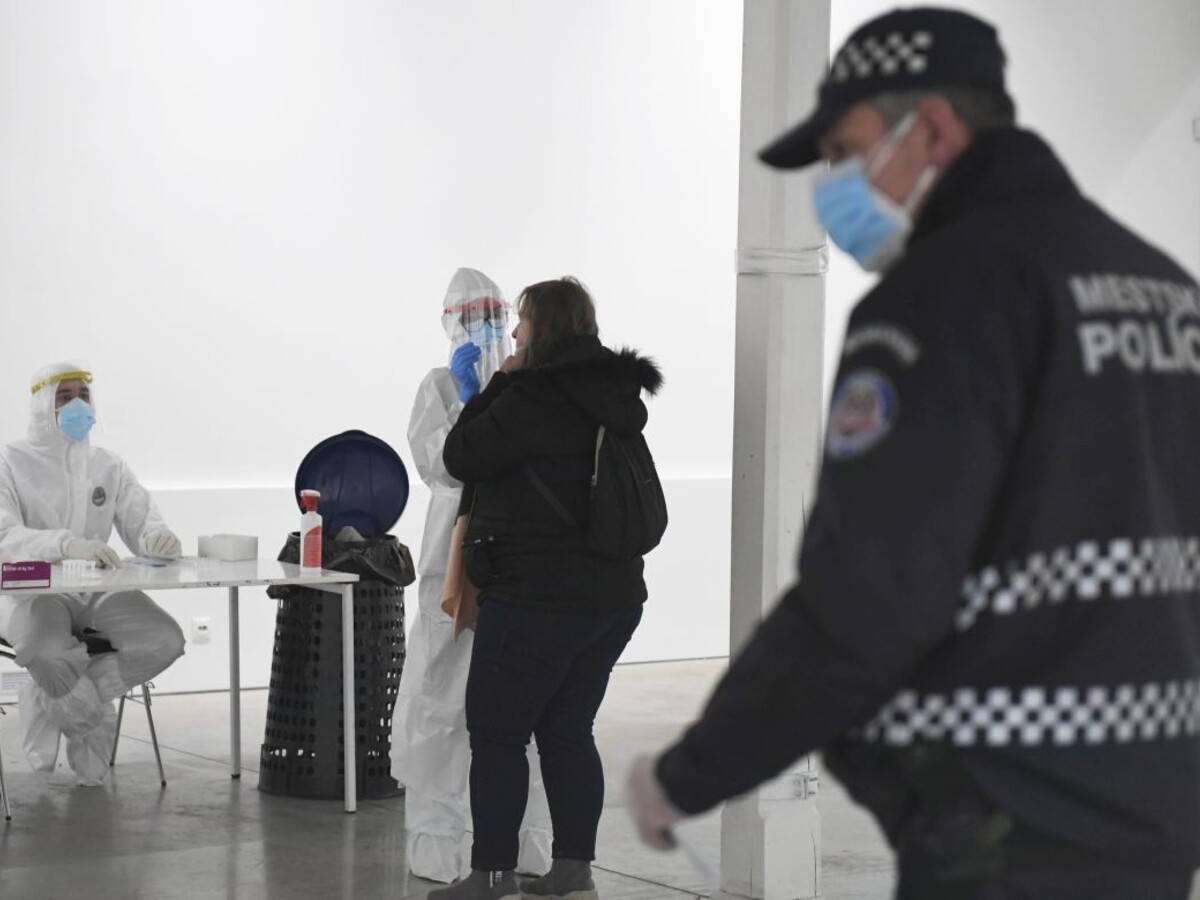 Neefektívne i náročné. Veľké testovanie sa nepozdáva ani vedcom