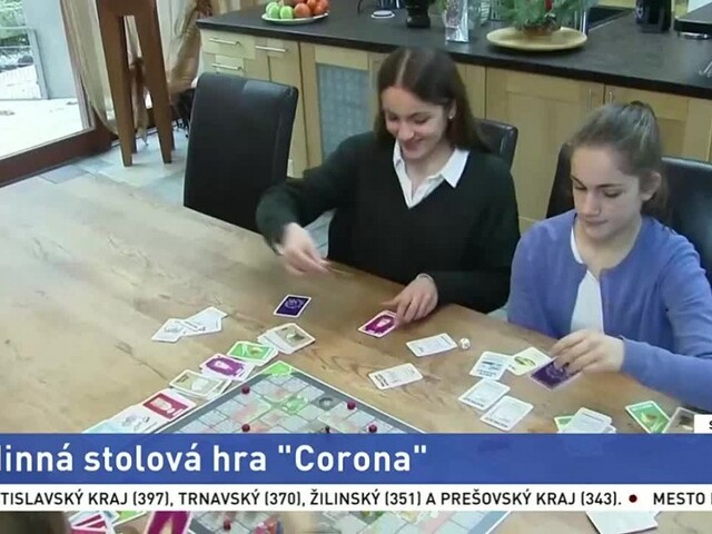 Izolovaní seniori a videohovory / Rodinná stolová hra "Corona"
