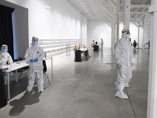 Opatrenia nestačia, testovanie je rizikové, tvrdí epidemiologička