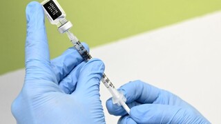 Protekčné očkovanie v ČR: Odstúpil šéf zdravotného ústavu