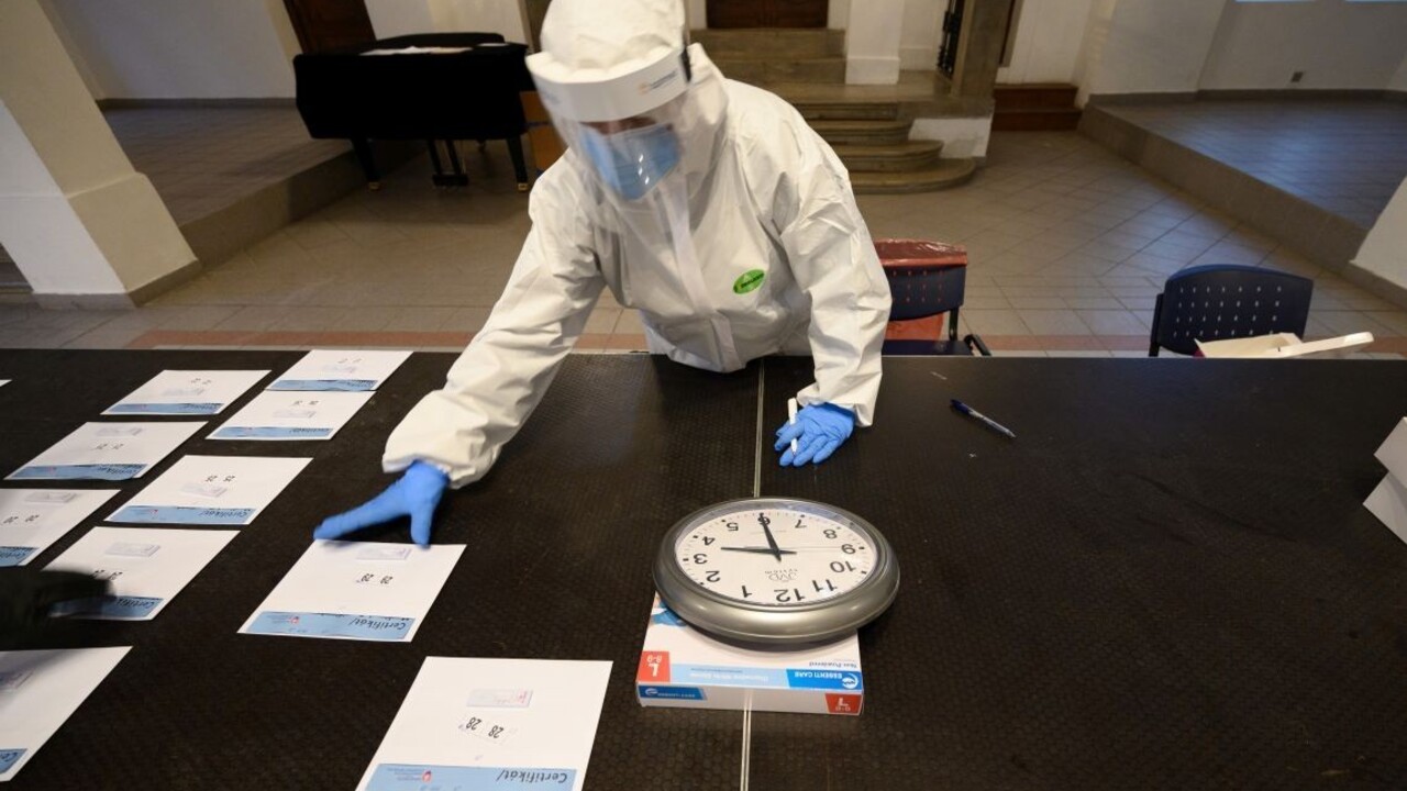 V Nitre pokračuje plošné testovanie, niekde sa tvoria dlhé rady