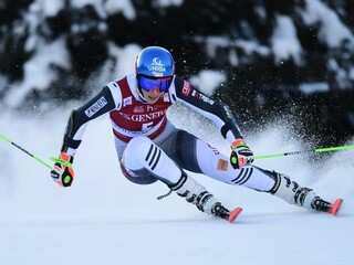 Vlhová je po prvom kole obrovského slalomu tretia, vedie Talianka