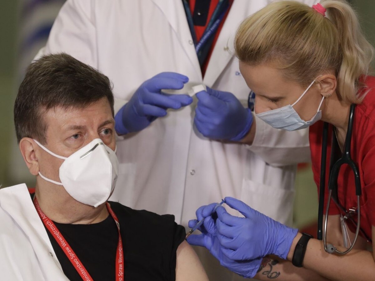 Poľsko nemá dosť zdravotníkov, pomôžu lekári z východnej Európy