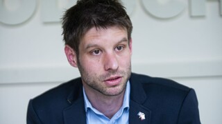 ŠTÚDIO TA3: M. Šimečka o otvorených hraniciach a sprísnenom režime