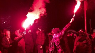 Protesty nabrali na sile, v Poľsku platí zákaz interrupcií