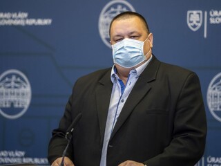 Ján Mikas hlavný hygienik (1140pxl) TASR/Jaroslav Novák