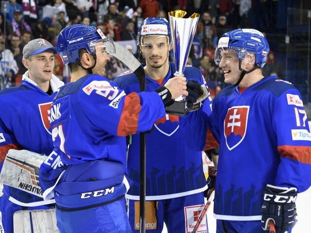 Fanúšikovia majú šancu vidieť našich reprezentantov naživo. Hokejisti chcú obhájiť prvenstvo