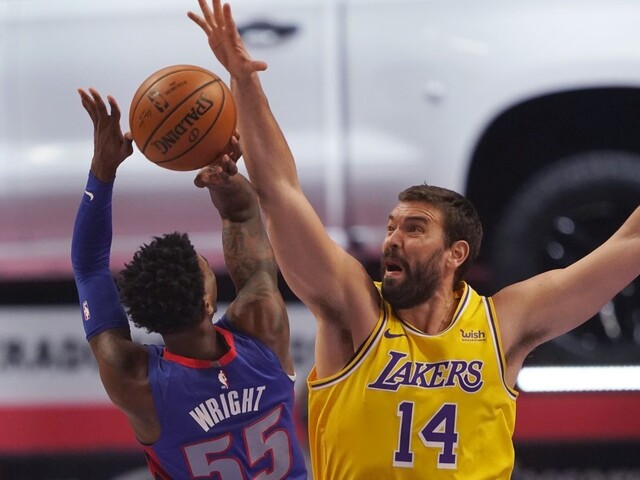 NBA: Detroit bol nad sily Lakers, prehrali druhýkrát za sebou
