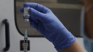 Nemecko je za ruskú i čínsku vakcínu. Môžu pomôcť, tvrdí minister