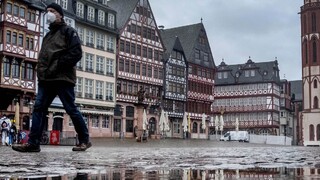 Nemci našli recept na odmietačov karantény, čaká ich špeciálna väzba