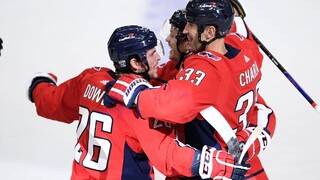 NHL: Chára skóroval proti Bostonu, Halák zneškodnil 23 striel