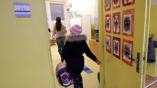 Gröhling získal podporu pandemickej komisie. Otváranie škôl má podmienky