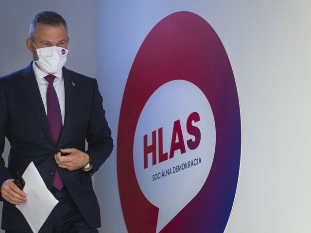 Hlas žiada koniec vlády a predčasné voľby, budú zbierať podpisy