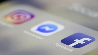 Facebook vedie boj proti antivaxerom, chce mazať hoaxy