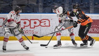 Bratislava Capitals má za sebou základnú časť, tímu fandí aj hviezda NHL