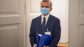Prokurátor Čentéš má koronavírus, v nemocnici bojuje o život