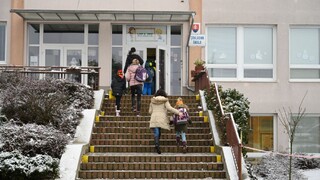Všetky bratislavské školy idú od pondelka podľa Covid automatu
