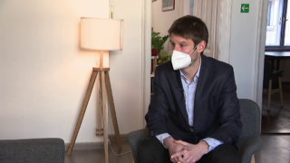 Za oponou s Michalom Šimečkom