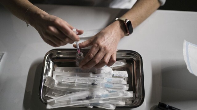 Moderna chce zrýchliť očkovanie, požiadala o zvýšenie dávok