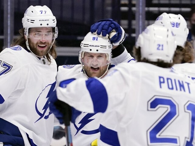 NHL: Tampa rozdrvila Floridu, Tatar a Halák čas na ľade nedostali