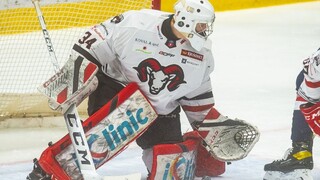 Býci zdolali baranov. Banskej Bystrici sa v Nových Zámkoch nedarilo